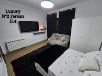 673664572: Chica busca chico en León