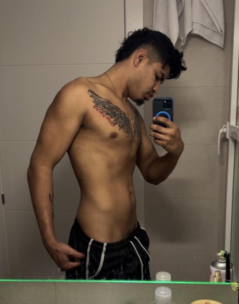 Chico busca chica en Granada: 