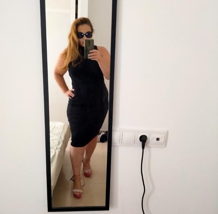 Chica busca chico en Tenerife: 