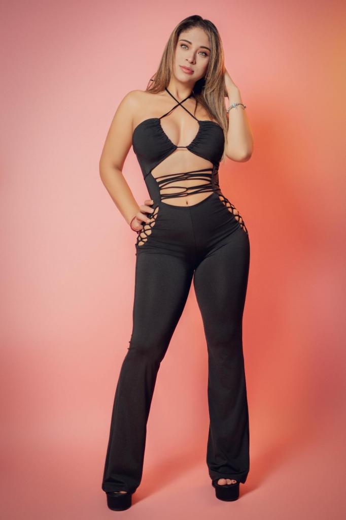 Chica busca chico en Tenerife: 