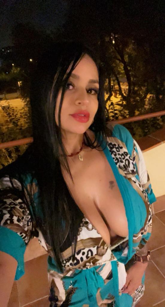 657461585: Chica busca chico en Cantabria