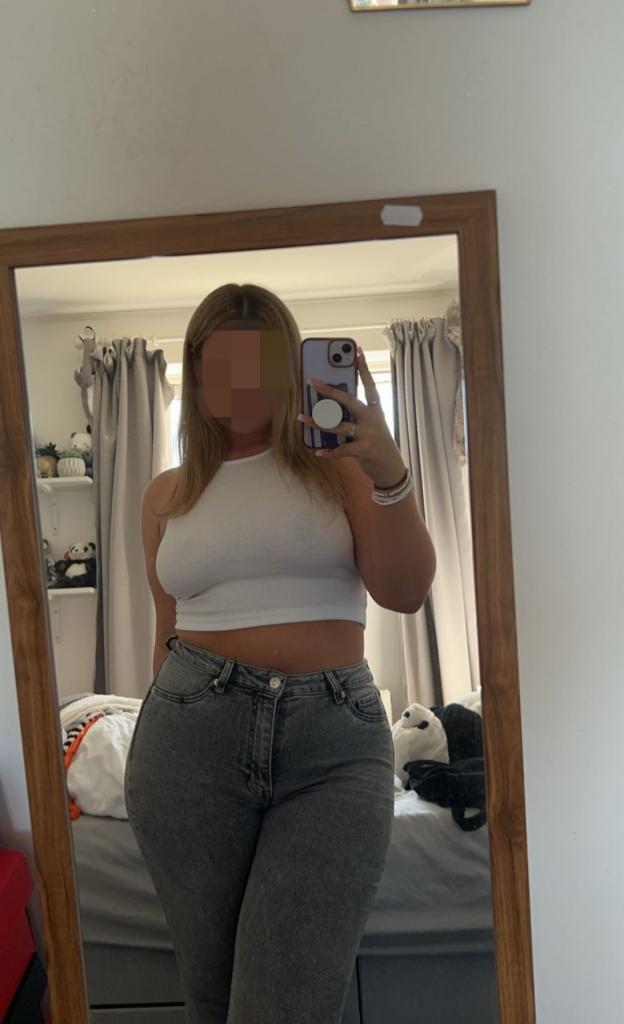 Chica busca chico en Orense: 