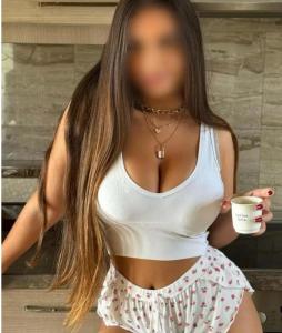614080886: Chica busca chico en Málaga