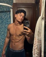 664407620: Chico busca chica en Valencia