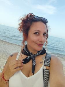 631132952: Chica busca chico en Barcelona