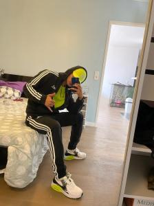 614527123: Chico busca chica en Murcia