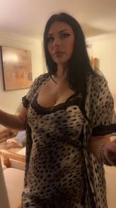 634006102: Chica busca chico en Alicante