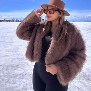 637927345: Chica busca chico en Menorca