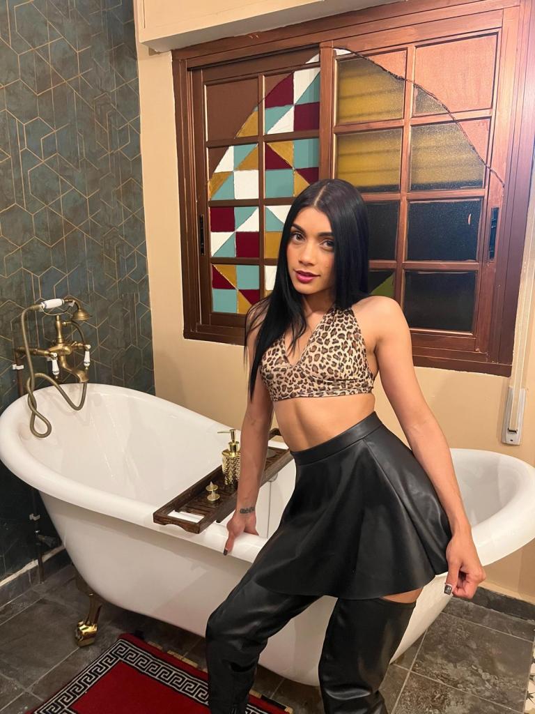 Chica busca chico en Sevilla: 