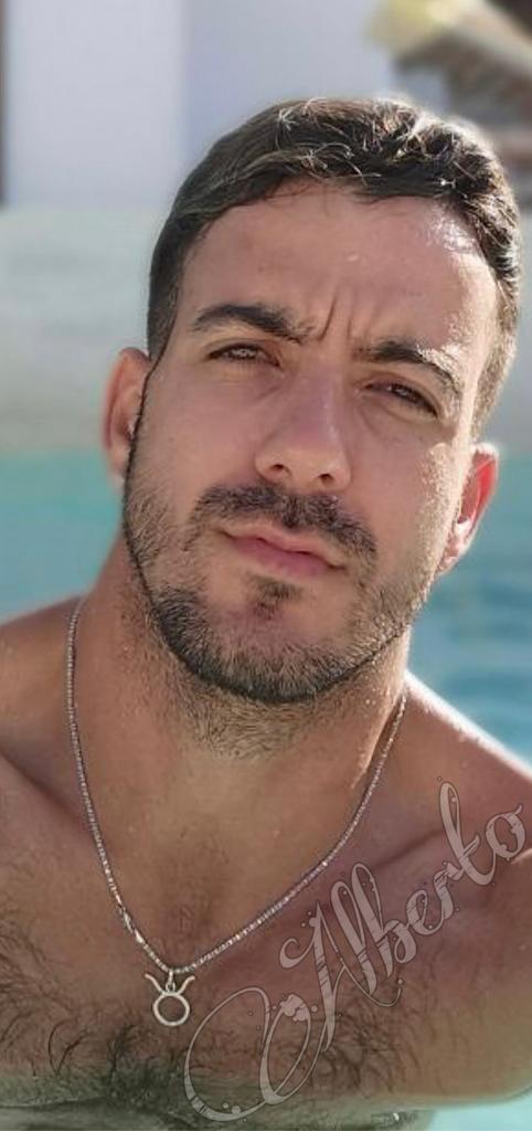 Chico busca chica en Mallorca: 