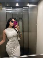 643876585: Chica busca chico en La Coruña