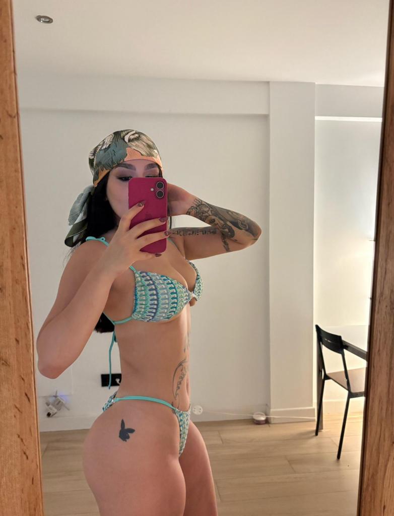 643876585: Chica busca chico en La Coruña