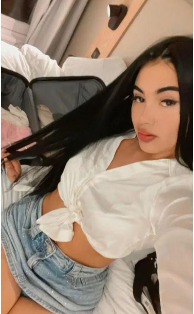 Chica busca chico en Cádiz: 