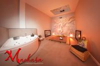 664147883: Chica busca chico en Málaga