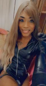 643960300: Travesti en La Rioja