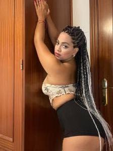 Chica busca chico en Cádiz: 