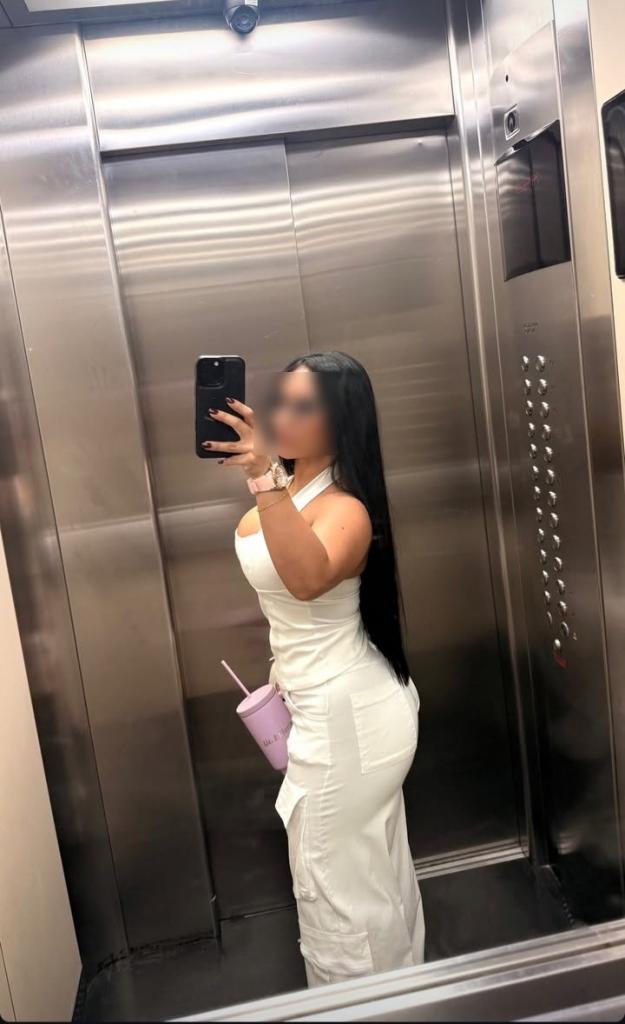 Chica busca chico en La Coruña: 