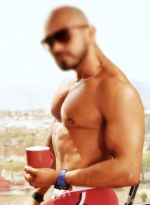 617463565: Chico busca chica en Sevilla