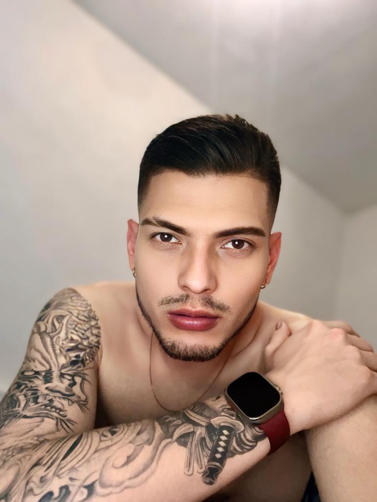 Chico busca chica en Asturias: 