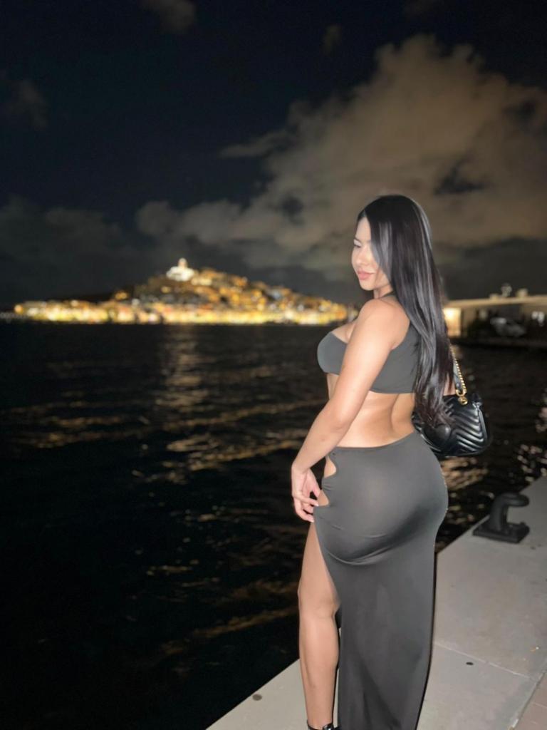 Chica busca chico en Barcelona: 