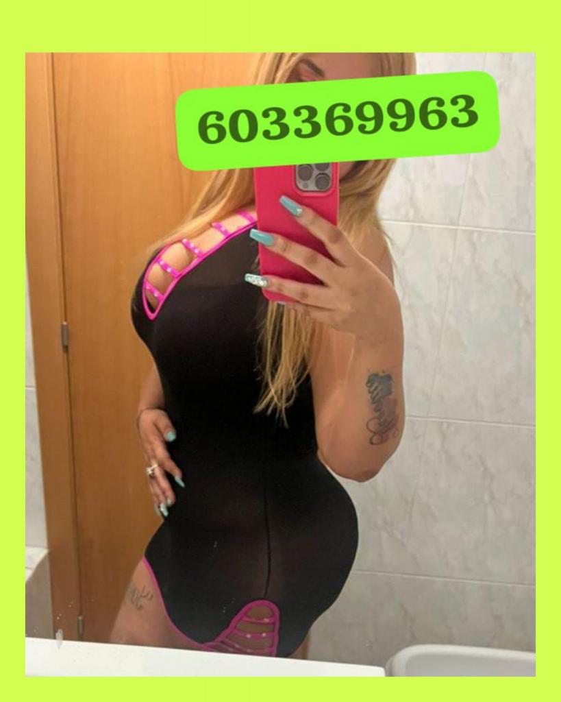 Chica busca chico en Barcelona: 