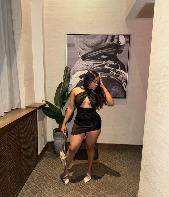 663166978: Chica busca chico en Murcia