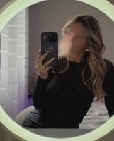 624414581: Chica busca chico en Sevilla