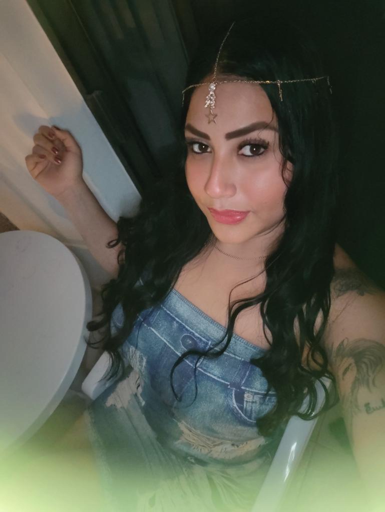 Chica busca chico en Tenerife: 