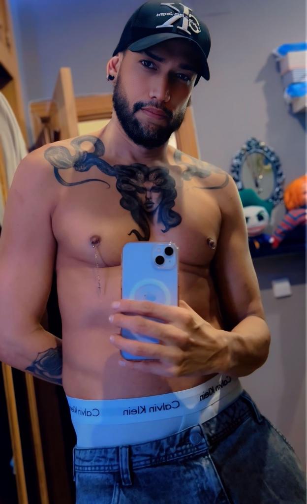 604169691: Chico busca chica en Barcelona