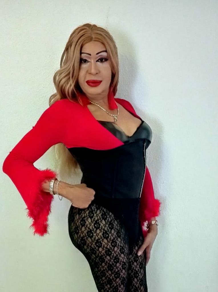 643559831: Transexual en Toledo