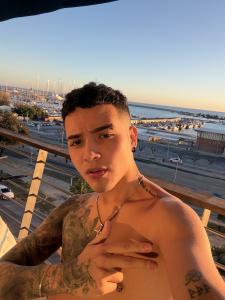 643701664: Chico busca chica en Barcelona