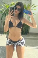 614822479: Chica busca chico en Barcelona