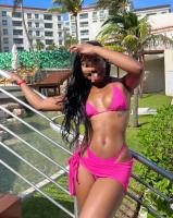 642772173: Chica busca chico en Barcelona