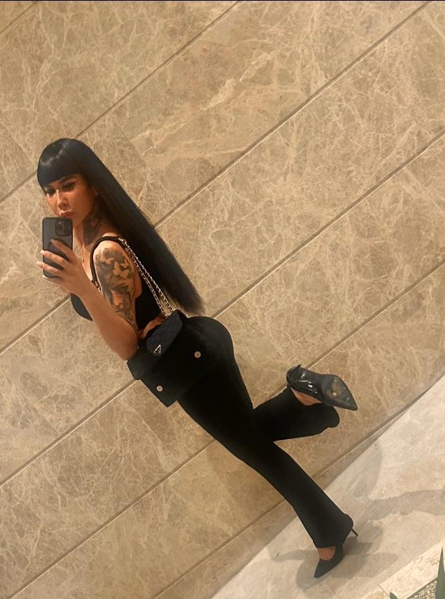 692808810: Transexual en Mallorca