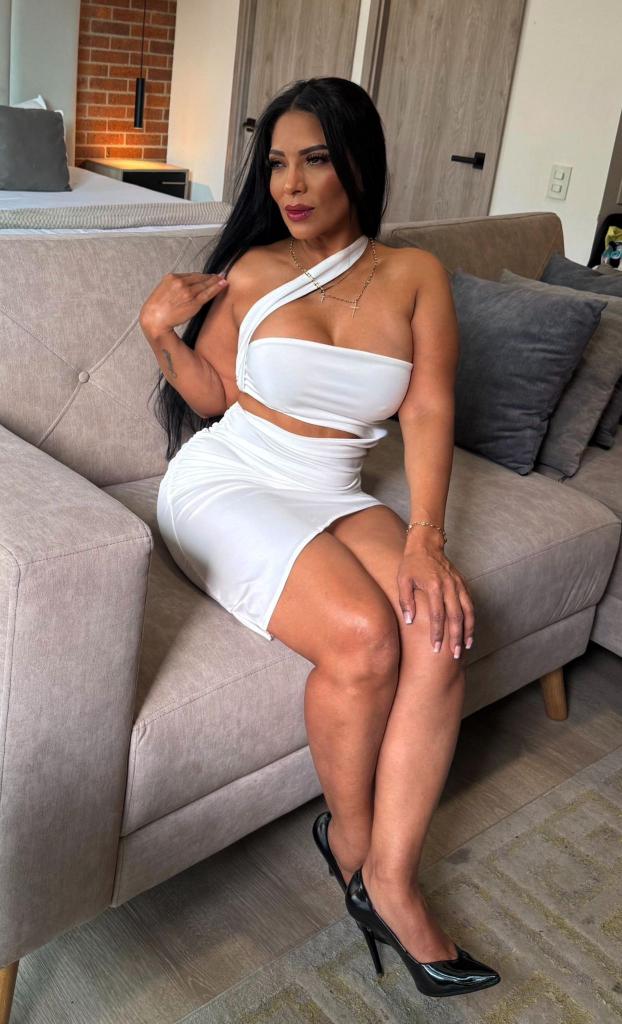 Chica busca chico en Málaga: Chica busca chico