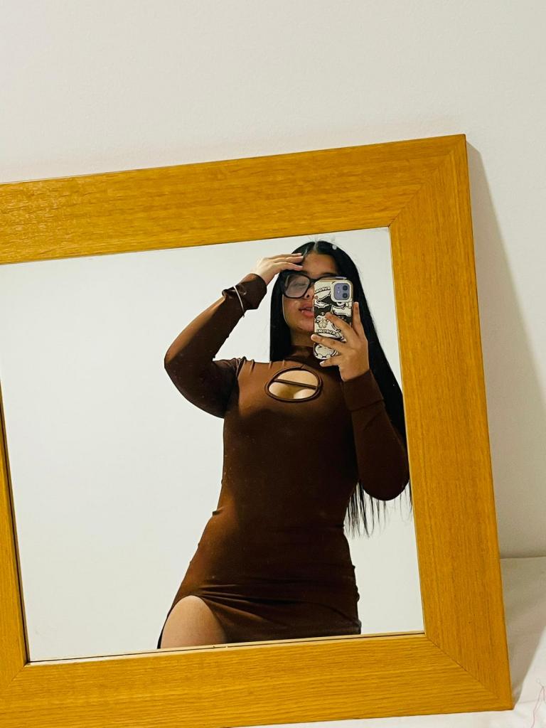 623721875: Chica busca chico en Madrid