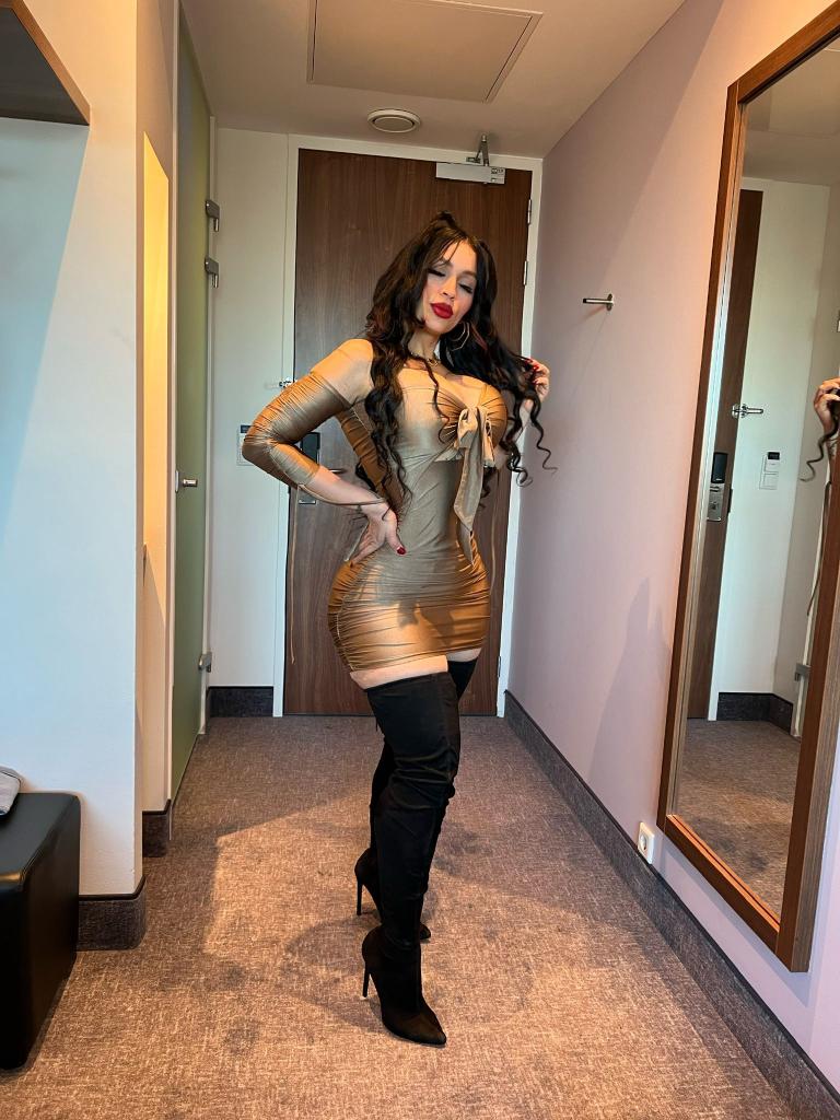 Chica busca chico en León: 