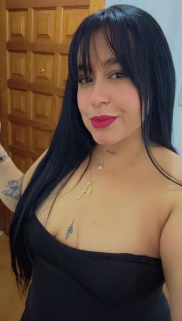 613855165: Chica busca chico en Cáceres