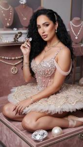 613677079: Chica busca chico en Pontevedra