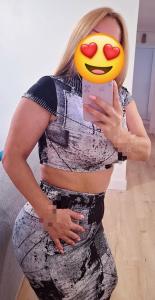 664209525: Chica busca chico en Sevilla