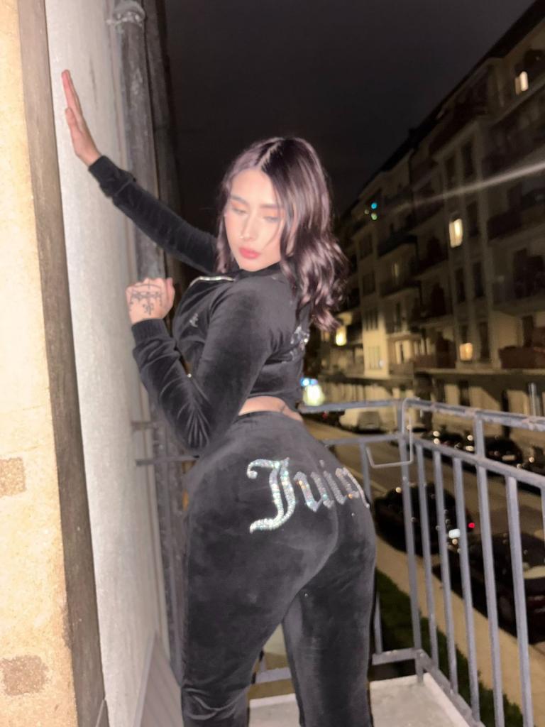 631589317: Chica busca chico en Alicante