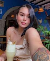 695499533: Chica busca chico en Madrid