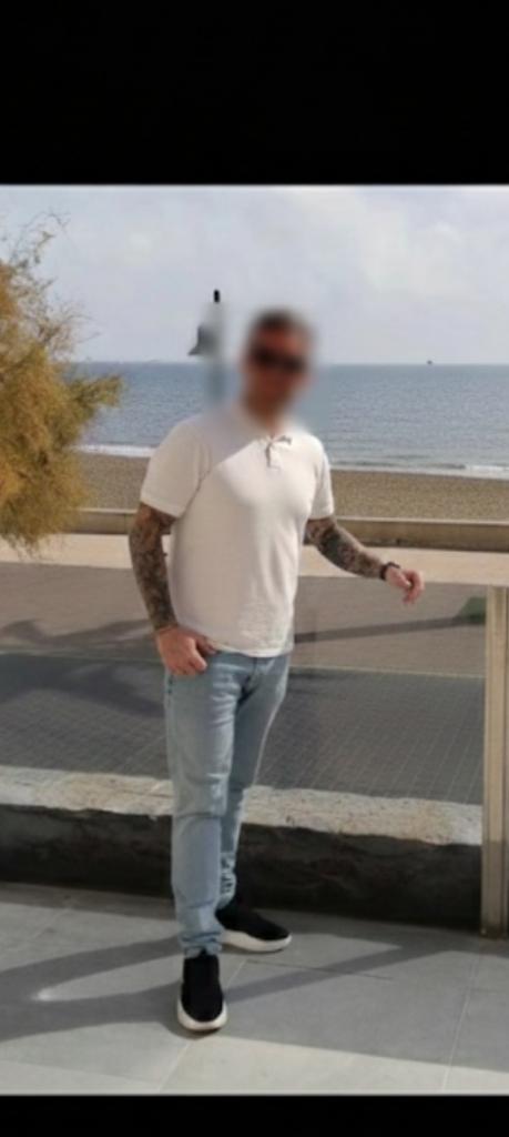 Chico busca chica en Murcia: 