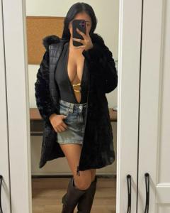 631164996: Chica busca chico en Mallorca