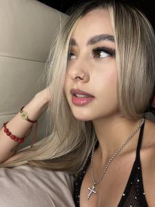 664118024: Chica busca chico en Álava