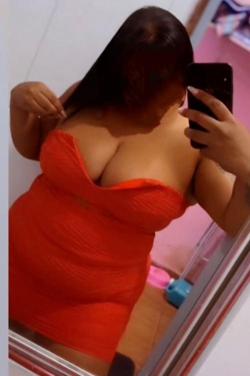 Chica busca chico en Pontevedra: 